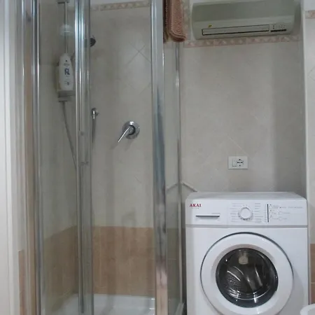 La Casa Del Nespolo Tranquillo Vicino Stazione Apartment Sanremo