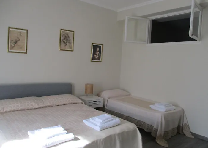 Appartamento La Casa Del Nespolo Tranquillo Vicino Stazione Sanremo